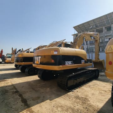 2023 Caterpillar 320CL crawler excavator, rear three-quarter view 2023 Caterpillar 320CL crawler excavator, rear three-quarter view