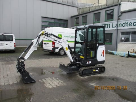 2023 Bobcat E19 V mini excavator, side view 2023 Bobcat E19 V mini excavator, side view
