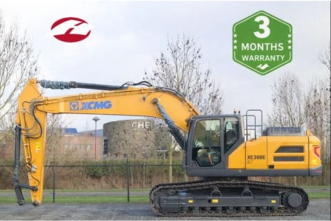 2023 XCMG XE300E crawler excavator, side view 2023 XCMG XE300E crawler excavator, side view