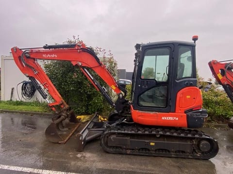 2018 Kubota KX057-4 mini excavator, side view 2018 Kubota KX057-4 mini excavator, side view