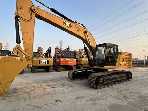 2023 Caterpillar 330 crawler excavator, side profile view 2023 Caterpillar 330 crawler excavator, side profile view