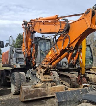2008 Hitachi ZX170W-3 wheel excavator, front three-quarter view 2008 Hitachi ZX170W-3 wheel excavator, front three-quarter view