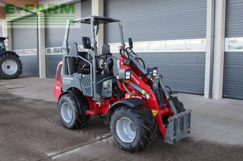 2019 Weidemann 1280 wheel loader, front three-quarter view