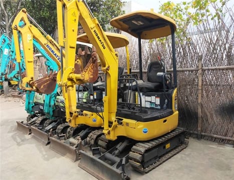 2023 Komatsu PC18MR-3 mini excavator, front three-quarter view 2023 Komatsu PC18MR-3 mini excavator, front three-quarter view