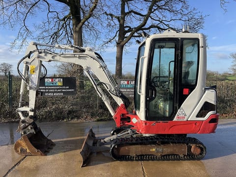 2020 Takeuchi TB225 mini excavator, side view 2020 Takeuchi TB225 mini excavator, side view