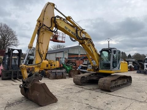 2011 New Holland E215B crawler excavator, side view 2011 New Holland E215B crawler excavator, side view