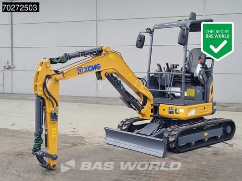 2023 XCMG XE27E mini excavator, side view 2023 XCMG XE27E mini excavator, side view