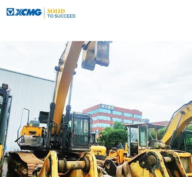 2019 XCMG XE490DK crawler excavator, front three-quarter view 2019 XCMG XE490DK crawler excavator, front three-quarter view