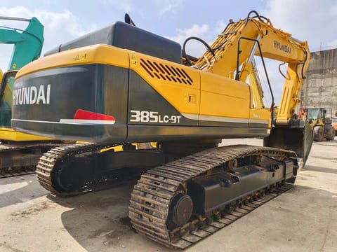 2018 Hyundai R385LC-9T crawler excavator, rear three-quarter view 2018 Hyundai R385LC-9T crawler excavator, rear three-quarter view