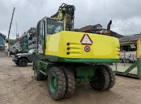 2006 Atlas 1905 wheel excavator rear view 2006 Atlas 1905 wheel excavator rear view