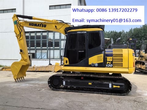 2024 Komatsu PC130 crawler excavator side view 2024 Komatsu PC130 crawler excavator side view
