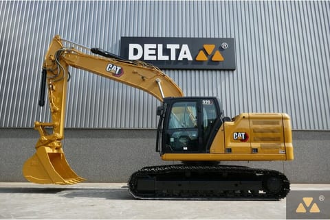 2020 Caterpillar 320-07C crawler excavator, side profile view 2020 Caterpillar 320-07C crawler excavator, side profile view