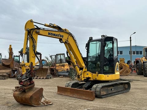 2017 Komatsu PC45 MR mini excavator, side view 2017 Komatsu PC45 MR mini excavator, side view