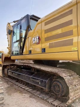 2024 Caterpillar 326GC crawler excavator side view 2024 Caterpillar 326GC crawler excavator side view