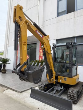 2026 XCMG SY35U mini excavator, front three-quarter view 2026 XCMG SY35U mini excavator, front three-quarter view