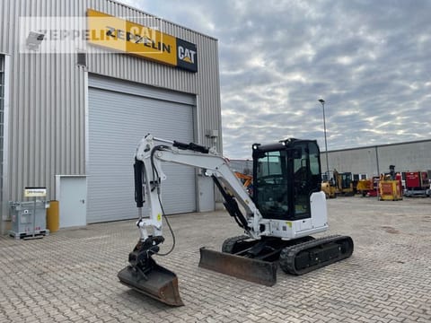 2022 Caterpillar 303.5CR-07 mini excavator, side view 2022 Caterpillar 303.5CR-07 mini excavator, side view