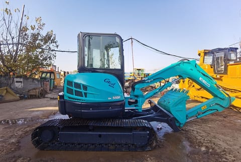 2019 Kobelco SK55SR mini excavator, side view 2019 Kobelco SK55SR mini excavator, side view