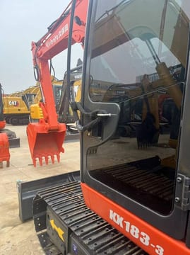 2025 Kubota KX183-3 crawler excavator side view 2025 Kubota KX183-3 crawler excavator side view