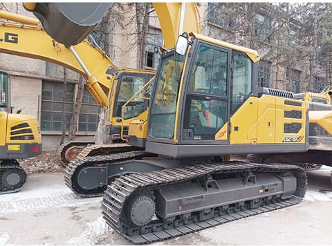 2026 SDLG E6215F crawler excavator, side profile view 2026 SDLG E6215F crawler excavator, side profile view