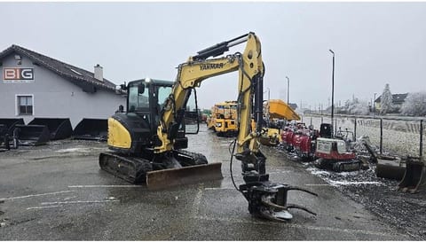 2020 Yanmar SV60-A mini excavator, side view 2020 Yanmar SV60-A mini excavator, side view