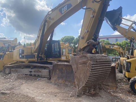 2020 Caterpillar 349D crawler excavator side view 2020 Caterpillar 349D crawler excavator side view
