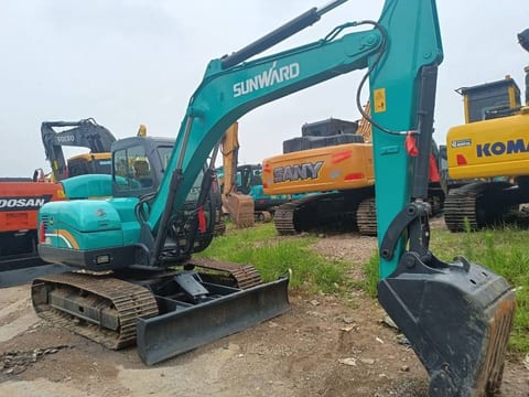 2023 Sunward SWE80 crawler excavator, front three-quarter view 2023 Sunward SWE80 crawler excavator, front three-quarter view