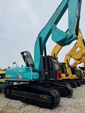 2025 Kobelco SK200D crawler excavator, side view 2025 Kobelco SK200D crawler excavator, side view