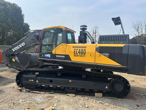 2023 Volvo EC480 crawler excavator, side view 2023 Volvo EC480 crawler excavator, side view