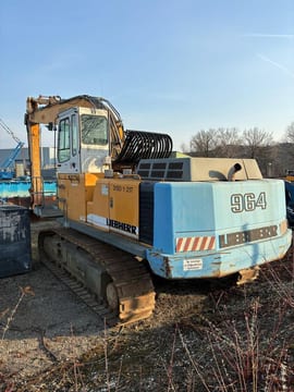 2004 Liebherr R964B crawler excavator, rear three-quarter view 2004 Liebherr R964B crawler excavator, rear three-quarter view