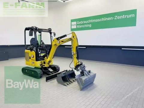 2022 Caterpillar 301.5 mini excavator, three-quarter view 2022 Caterpillar 301.5 mini excavator, three-quarter view