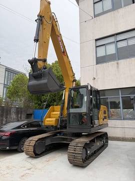 2026 XCMG XE135 crawler excavator, front three-quarter view 2026 XCMG XE135 crawler excavator, front three-quarter view