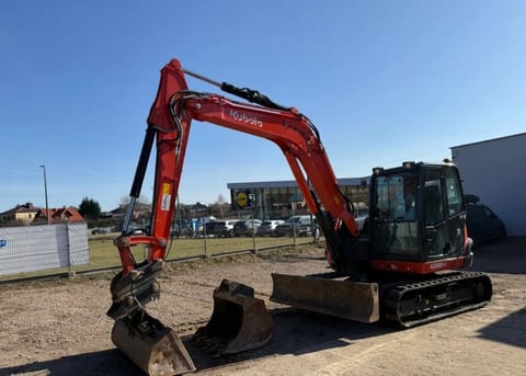 2022 Kubota KX080-4 crawler excavator, side view 2022 Kubota KX080-4 crawler excavator, side view