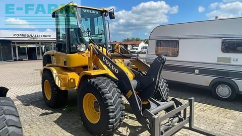 2023 Volvo L30 wheel loader, front three-quarter view 2023 Volvo L30 wheel loader, front three-quarter view