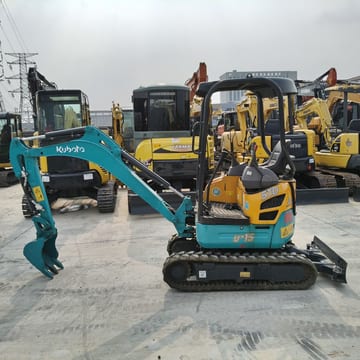 2019 Kubota U15 mini excavator side view 2019 Kubota U15 mini excavator side view