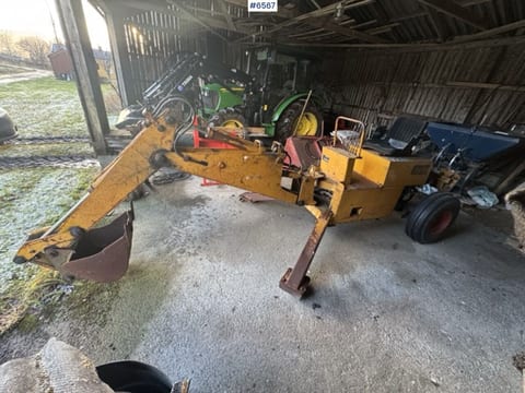 Minigigant GS 210 mini excavator, side view Minigigant GS 210 mini excavator, side view