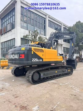 2023 Hyundai 220LC-9S crawler excavator, rear three-quarter view 2023 Hyundai 220LC-9S crawler excavator, rear three-quarter view