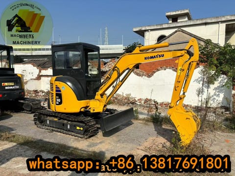 2024 Komatsu PC30 MR mini excavator, side view 2024 Komatsu PC30 MR mini excavator, side view