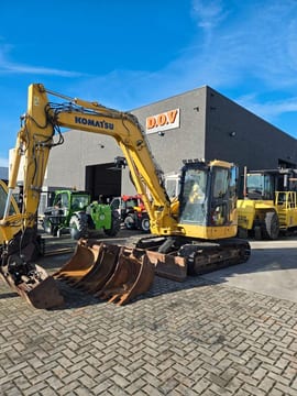 2016 Komatsu PC88MR-10 mini excavator, front three-quarter view 2016 Komatsu PC88MR-10 mini excavator, front three-quarter view