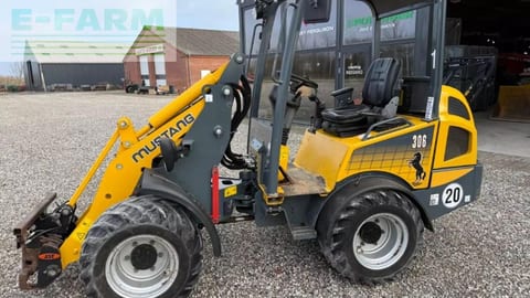 2014 Mustang AL 306 mini excavator, side profile view 2014 Mustang AL 306 mini excavator, side profile view