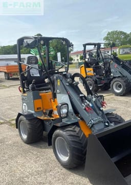 2023 Giant G1200 Mini Excavator 2023 Giant G1200 Mini Excavator