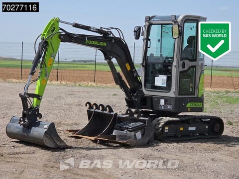 2024 Zoomlion ZE26GU mini excavator, side view 2024 Zoomlion ZE26GU mini excavator, side view