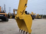2019 Komatsu PC350-7 crawler excavator bucket view