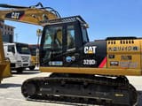 2016 Caterpillar 320D2 excavatrice sur chenilles, vue de côté