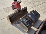 2020 Bobcat E26 mini excavator buckets and powertilt attachment