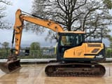 2021 Hyundai HX140LC crawler excavator, side profile view