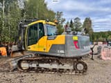 2013 Volvo EC140DL crawler excavator, side view