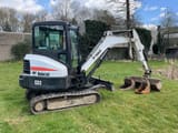 2016 Bobcat E32 crawler excavator, side profile view