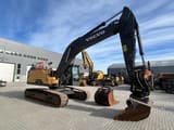 2017 Volvo EC300EL crawler excavator, side view