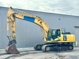 2015 Komatsu PC360LC-10 crawler excavator side view