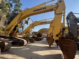 Komatsu PC360-7 crawler excavator, side profile view